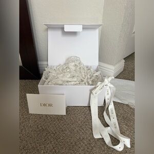 Dior White Box with Ribbon and Card 13x9.5x5
